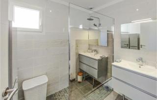 Awesome Home In Saint Vincent Sur Jard - Saint-Vincent-sur-Jard - 1