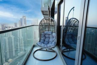 64th Floor Infinity Pool, Burj Khalifa View - Dubai - 4