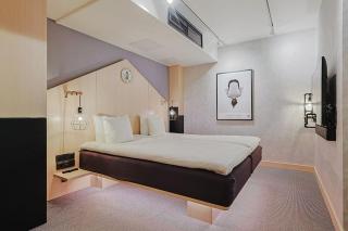 Hotel With Urban Deli - Stockholm - 9