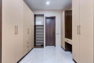 4 Bedroom Terrace in Lekki Phase 1 - Lekki - 9