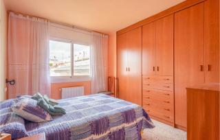Amazing Apartment In Pineda De Mar - Pineda de Mar - 3