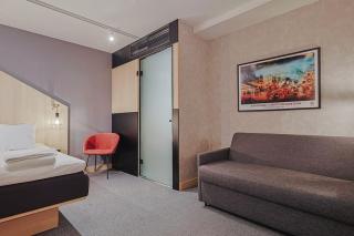Hotel With Urban Deli - Stockholm - 7