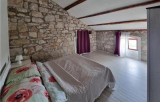 Nice Apartment In Funtana With Kitchen - Funtana - 4