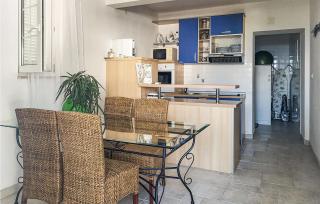 Nice Home In Splitska - Supetar - Splitska - 5