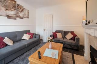 CJP - Lovely 2-bed house in Hull Centre, Parking - Hull - 5