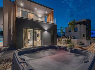 Luxury Contemporary Villa in Vodice with Pool, Sauna and Hot Tub - Vodice - 9