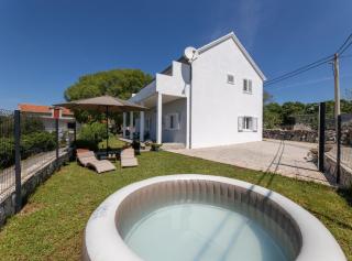 Peaceful and Cozy Holiday Home near Imotski - Žeževica - 0