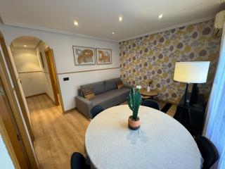 Far Home Gran Vía - 5