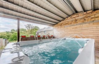 Finest Retreats - The Welsh Barn - 8