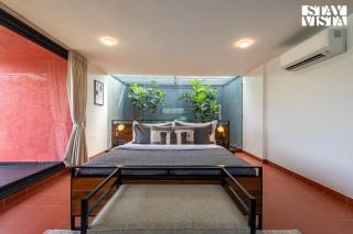 StayVista at Kai By The Lake with Pool - Nashik - 3