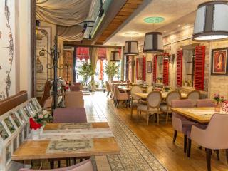 Cosmopolitan Hotel & Wellness - Ruse - 3