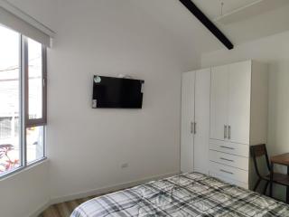 Suites & Estudios Inglaterra II - Quito - 1