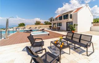 Beautiful Home In Splitska- Supetar - Donji Humac - 3