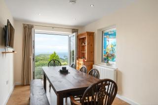 Peaceful Home Sea Views Private Parking - 8