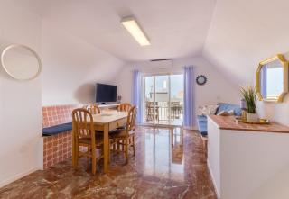 Reformado apartamento en el centro con vista al mar - Torremolinos - 6