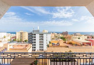 Reformado apartamento en el centro con vista al mar - Torremolinos - 2