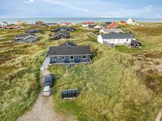 Holiday Home With Spa And Sauna, Just 200 Meters From The North Sea, - Frøstrup - 0