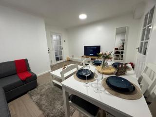 Stylish Entire Apartment with Private Garden in Camden, Central London - Londra - 8