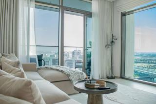 Waves - Luxurious 11th Floor Retreat in Palace Residences - Dubai - 5