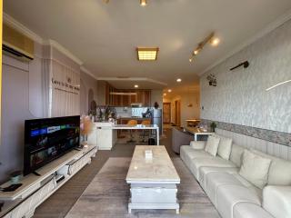 Muji style Riverbank suites level 10 - 3