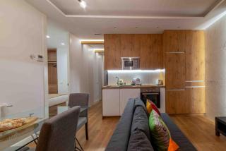 Piso moderno en Barrio de Salamanca 2 hab 2 baño - Madrid - 6