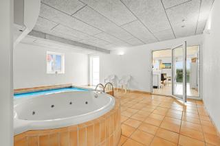 Pool And Activity House With A Fantastic View Of The North Sea - Frøstrup - 1