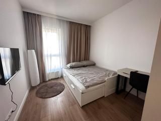 KASKADY Airport modern apartments - close to the airport - 10 min, and city center - 15 min - 1