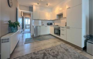 1 Bedroom Nice Apartment In Oostende - Ostenda - 8