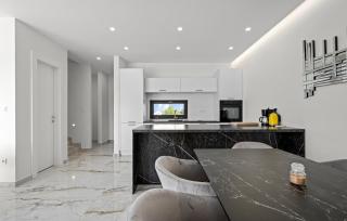 Stunning Home In Vodice With Kitchen - Vodice - 6