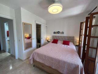 Estepona - Playa - Villa en urbanización al lado del mar Is17 - 1