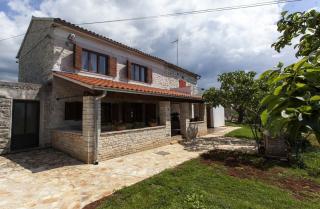 House Dujam - 0