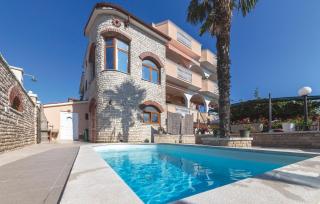 Cozy Apartment In Pula With Wifi - Pula - 0