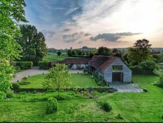 Haybarn Cottage - Alton - 6