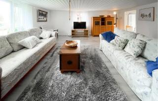 2 Bedroom Stunning Home In Öxnevalla - - 7