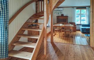 Gorgeous Home In Likenäs With Sauna - Likenäs - 2