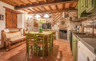 Amazing Home In Palagnana - Stazzema - Palagnana - 4
