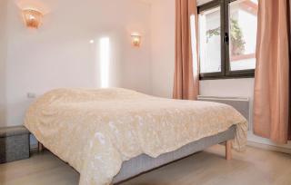2 Bedroom Awesome Home In Pont Saint Esprit - 6