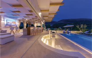 Cozy Home In Seget Donji With Jacuzzi - Trogir - 3