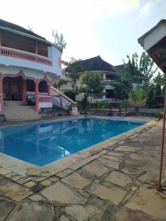 Maweni Villa - Ukunda - 0