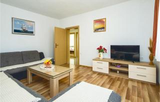 Three-Bedroom Apartment In Mali Rat - Sumpetar - 9