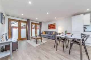 Amazing 2 Bed Bath Flat with London Eye View LM7 - 0