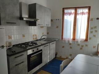 Family Apartment With Balcony In Budoni - Porto Ottiolu - 4