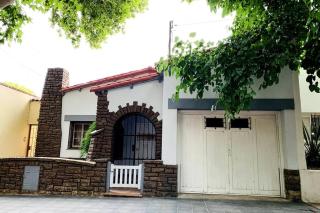 Le Petit Chalet - Casa entera con cochera - Godoy Cruz - 0