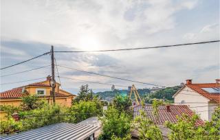 Nice Apartment In Vrh Martinscice - Kostrena - 2