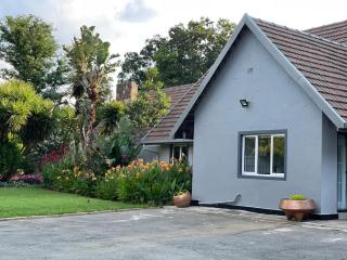 ZinziLuxe Guest House - Johannesburg - 9