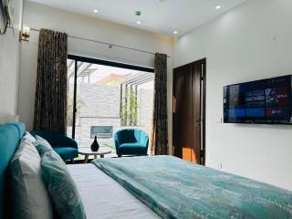 3BHK Modern Perfect & Luxury - Lahore - 1