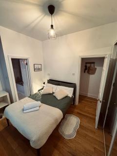 Lux Holborn Suite - 2