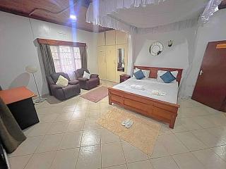 Spacious Homely pt 4Br - 3