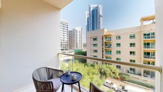 Al Samar 3 - Chic Upgraded Studio in The Greens - Dubai - 5