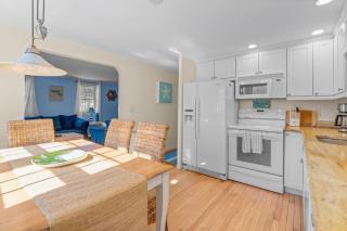 Charming House by the Beach with Patio Grill and FirePit - 3